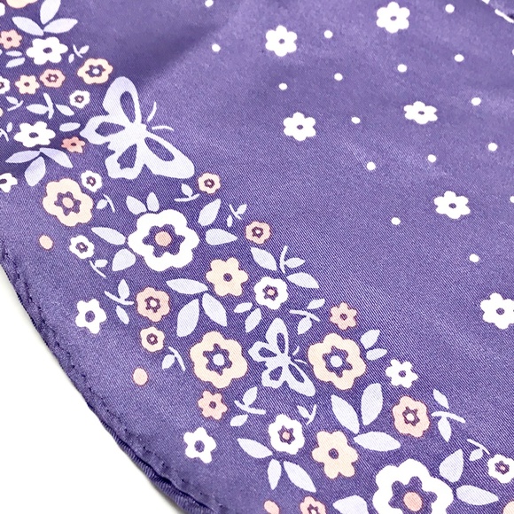 COACH Floral Print Silk Diamond Scarf NWT - Picture 5 of 6